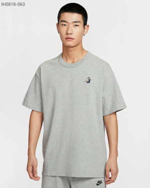 나이키 스포츠웨어 프리미엄 프린트 캐주얼 맨즈 반팔 티셔츠 IH0818-063