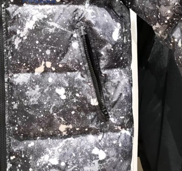 오픈마켓 우리들쇼핑,나이키 윈드러너 스톰핏 프린팅 스포츠화 맨즈 패딩 다운 점퍼 HQ4184-010