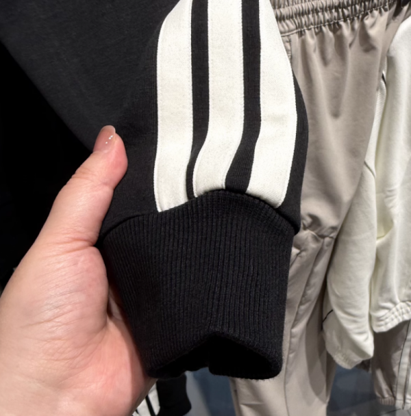 오픈마켓 우리들쇼핑,아디다스 스포츠화 라운드넥 캐주얼 맨즈 맨투맨 KC2850