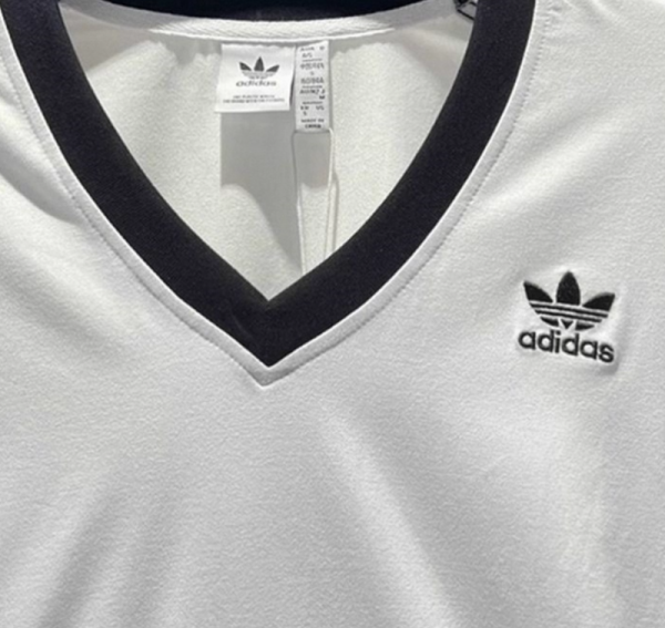 오픈마켓 우리들쇼핑,아디다스 브이넥 캐주얼화 우먼스 티셔츠 긴팔 JC8154