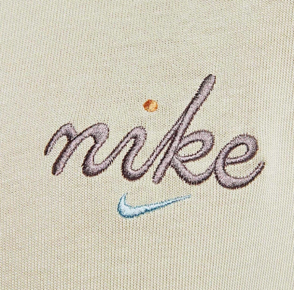 오픈마켓 우리들쇼핑,나이키 멀티 자수 트레이닝 런닝화 맨즈  긴팔 티셔츠 HQ8166-234