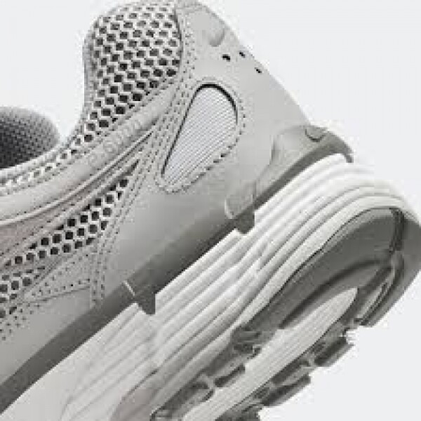 오픈마켓 우리들쇼핑,나이키 P-6000 프리미엄 라이트 아이언 오어 커플화 운동화 FN6837-012