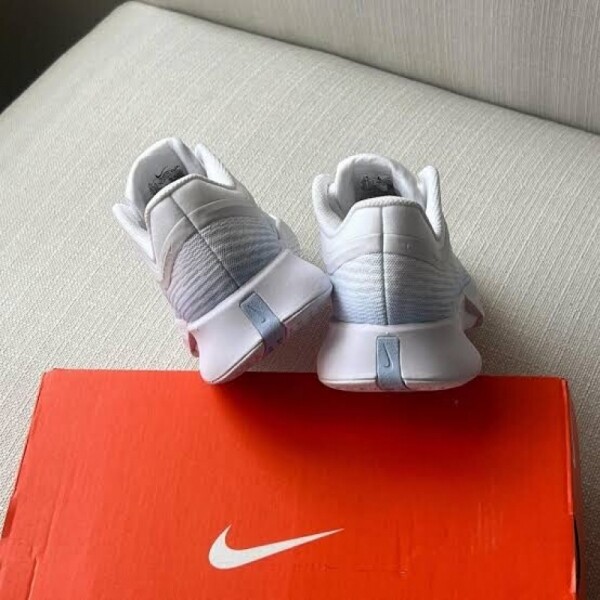 오픈마켓 우리들쇼핑,나이키 코트 에어줌 베이퍼 프로 3 커플화 테니스화 런닝화 운동화 IR8252-401
