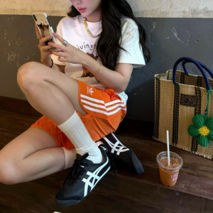오니츠카타이거 멕시코 66 블랙화이트 1183C102-001