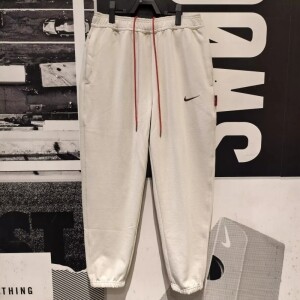 나이키 CNY 프렌치테리 조거 라이트베이지 남성 팬츠 IB5806-072