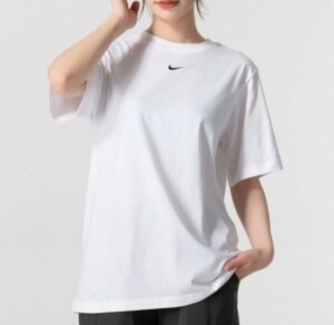 나이키 스포츠웨어 여성 티셔츠 화이트 FD4150-100